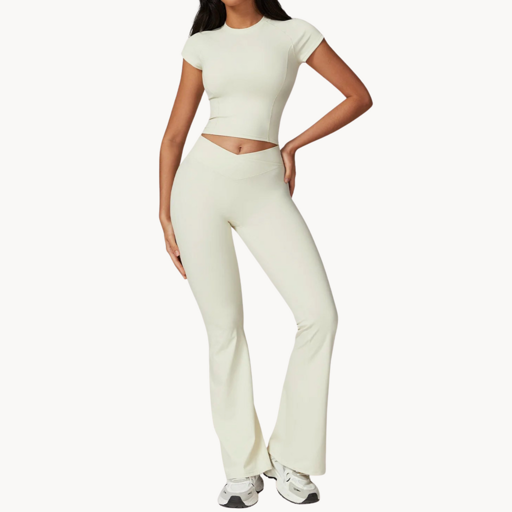 Conjunto Flare Essential