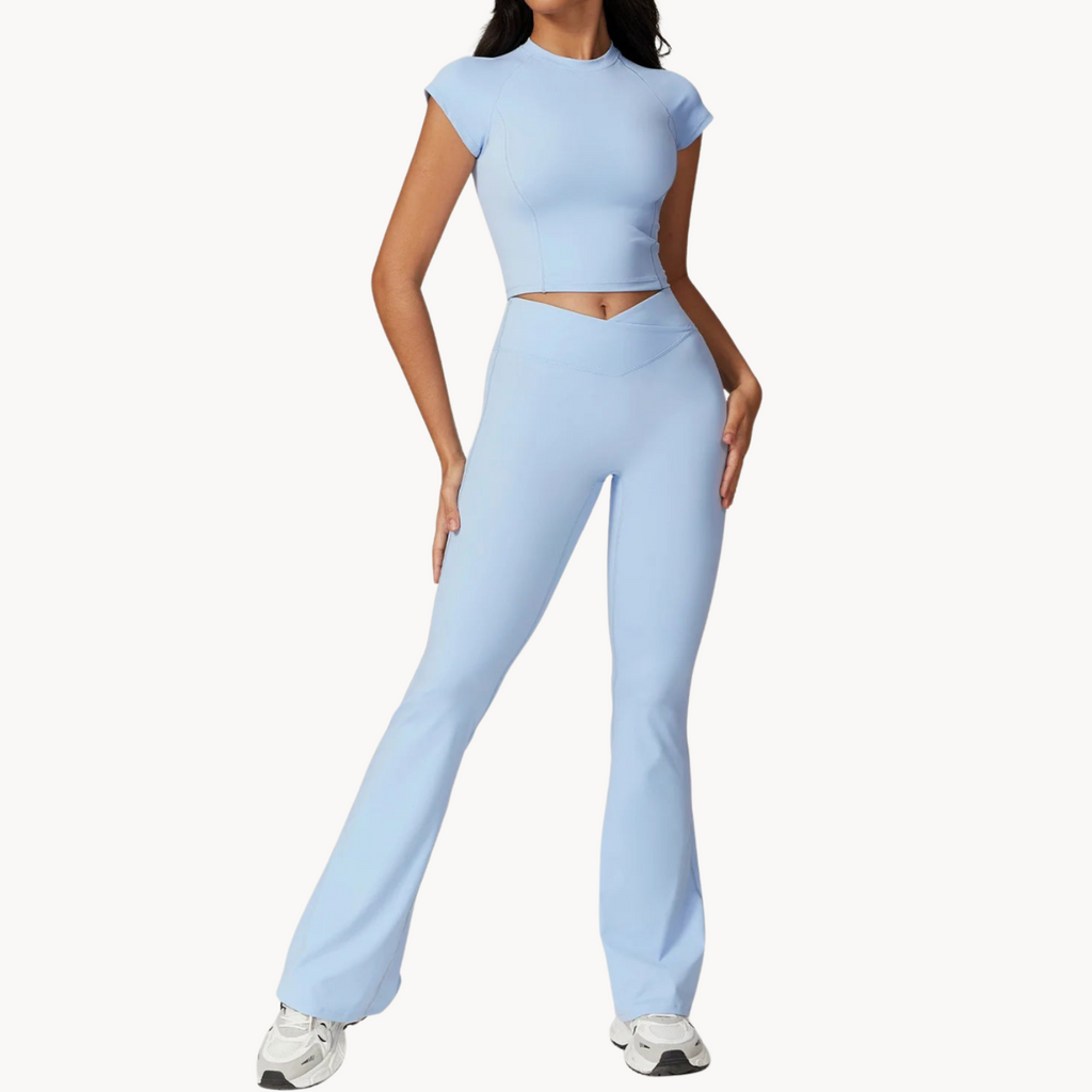 Conjunto Flare Essential