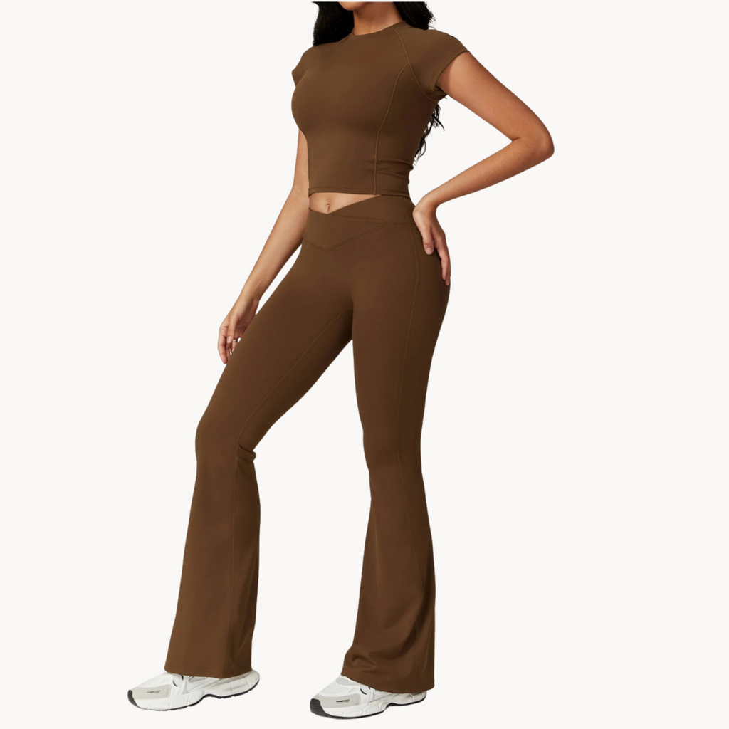 Conjunto Flare Essential