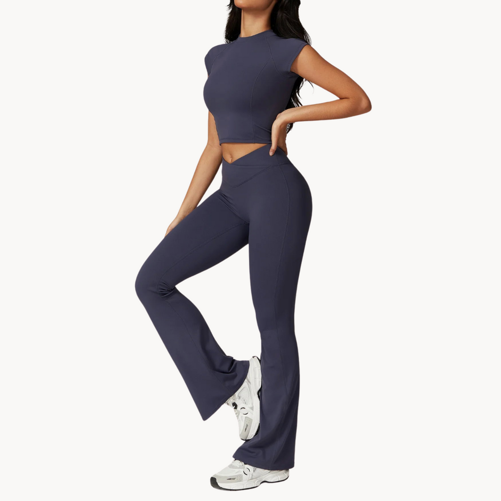 Conjunto Flare Essential